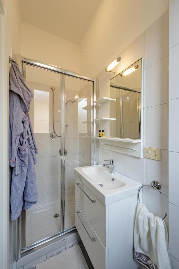 Casaviva - Central Comfy Flat With Parking In Santa M 산타마르게리타리구레 외부 사진